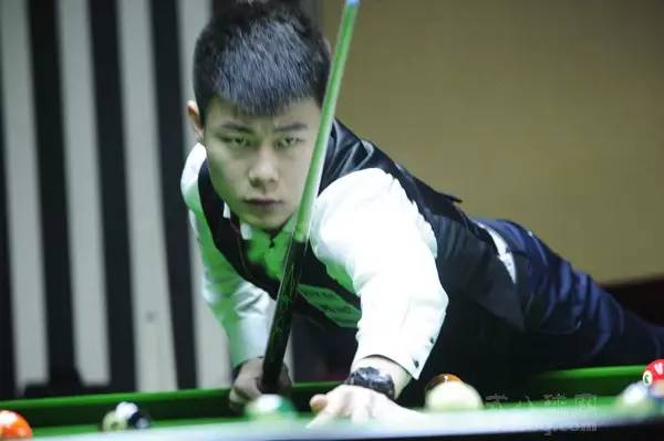 东契奇飞抵费城加入湖人！周一复出战76人 詹姆斯状态升级也有望回归